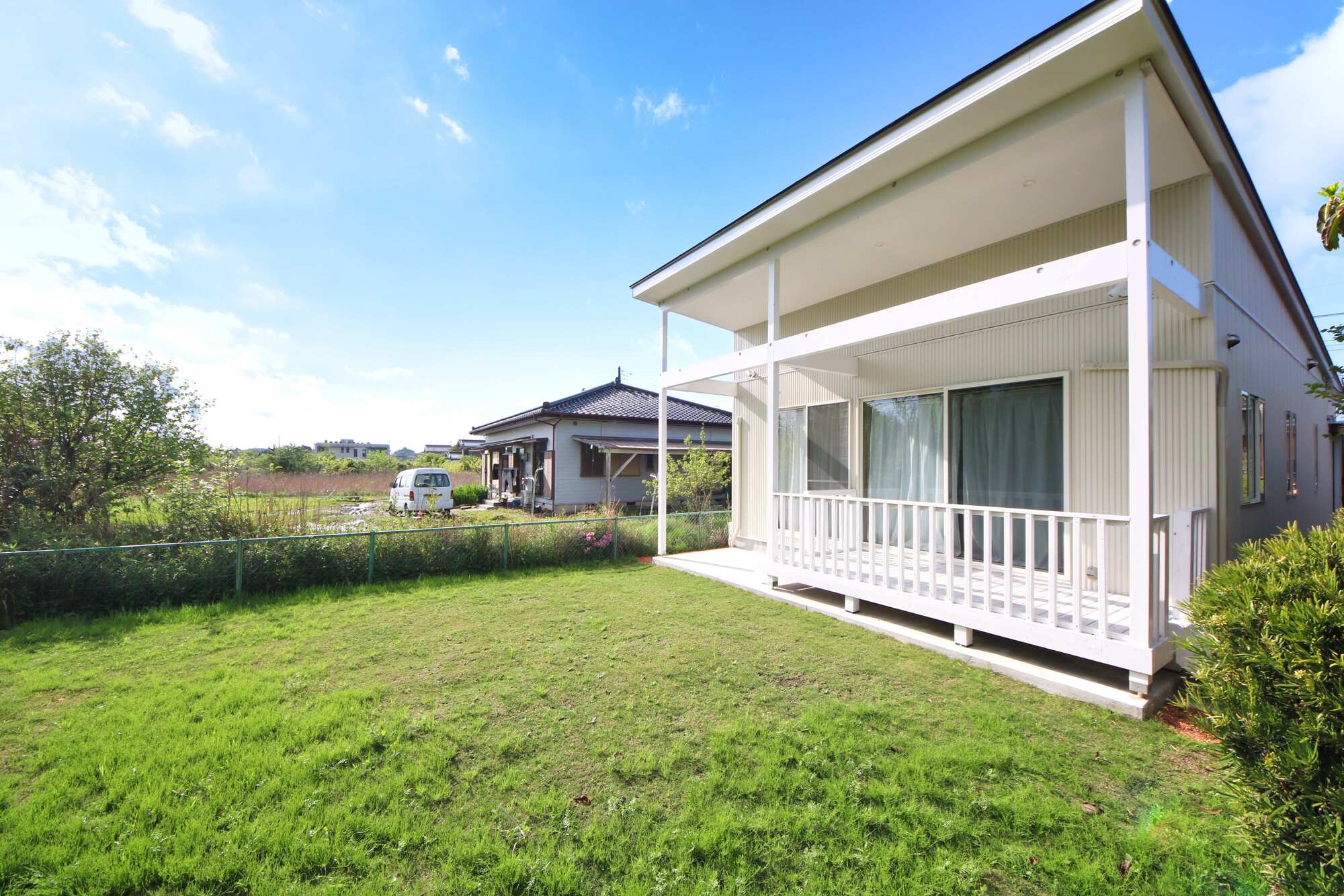 COUNTRYLIFE｜いすみ市にある本格的薪ストーブと大型ウッドデッキを完備した新築平屋住宅♪｜千葉県いすみ市