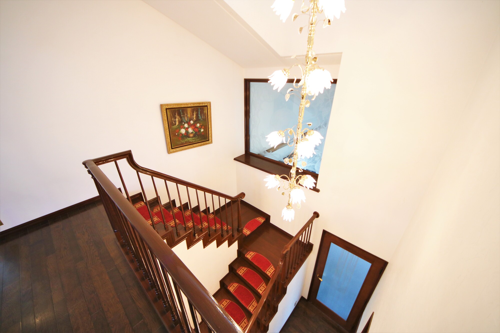 LUXURYHOUSE｜オシャレな西洋風デザイナーズ住宅♪｜千葉県茂原市