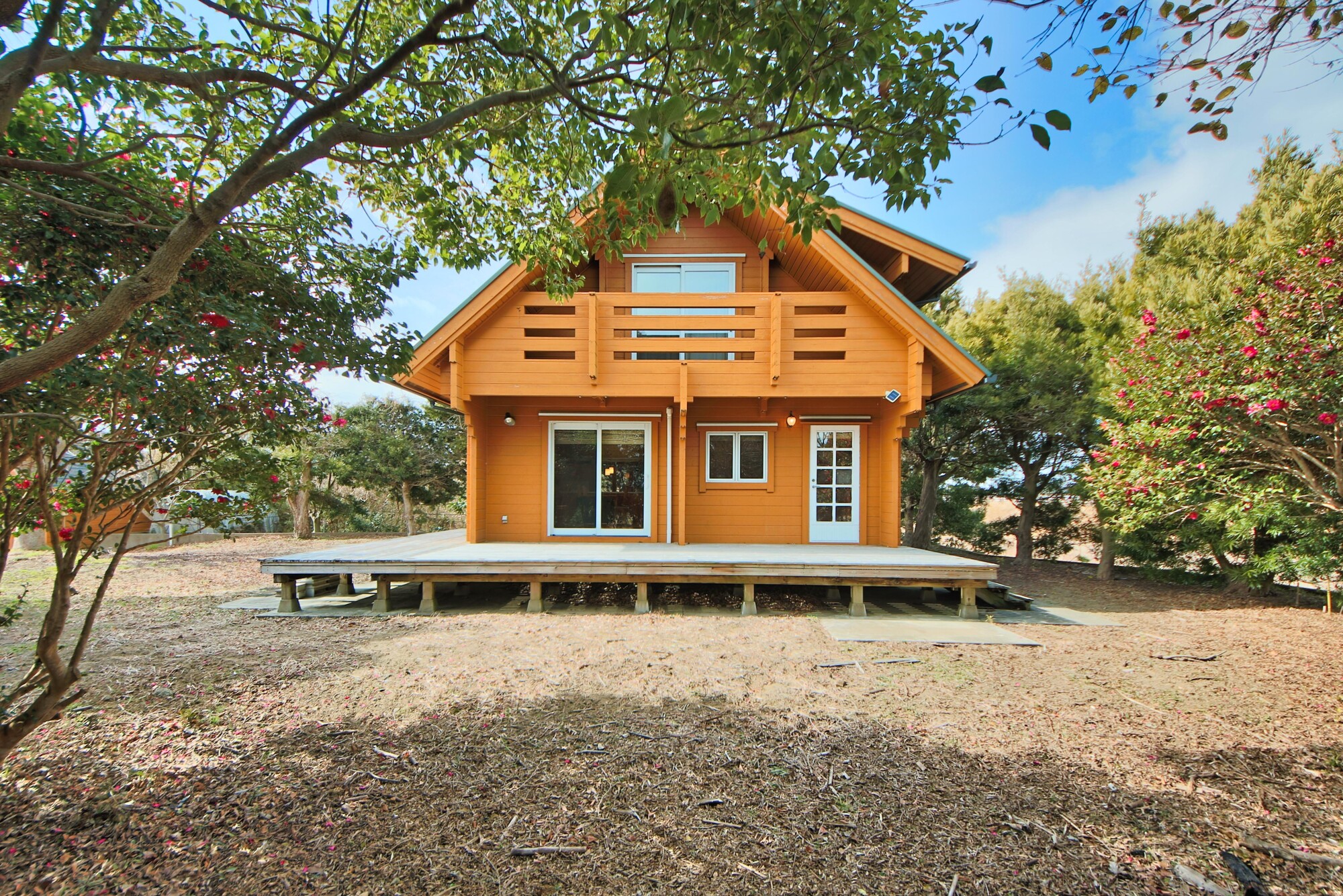 LOGHOUSE｜TALO施工の本格ログハウス｜千葉県いすみ市